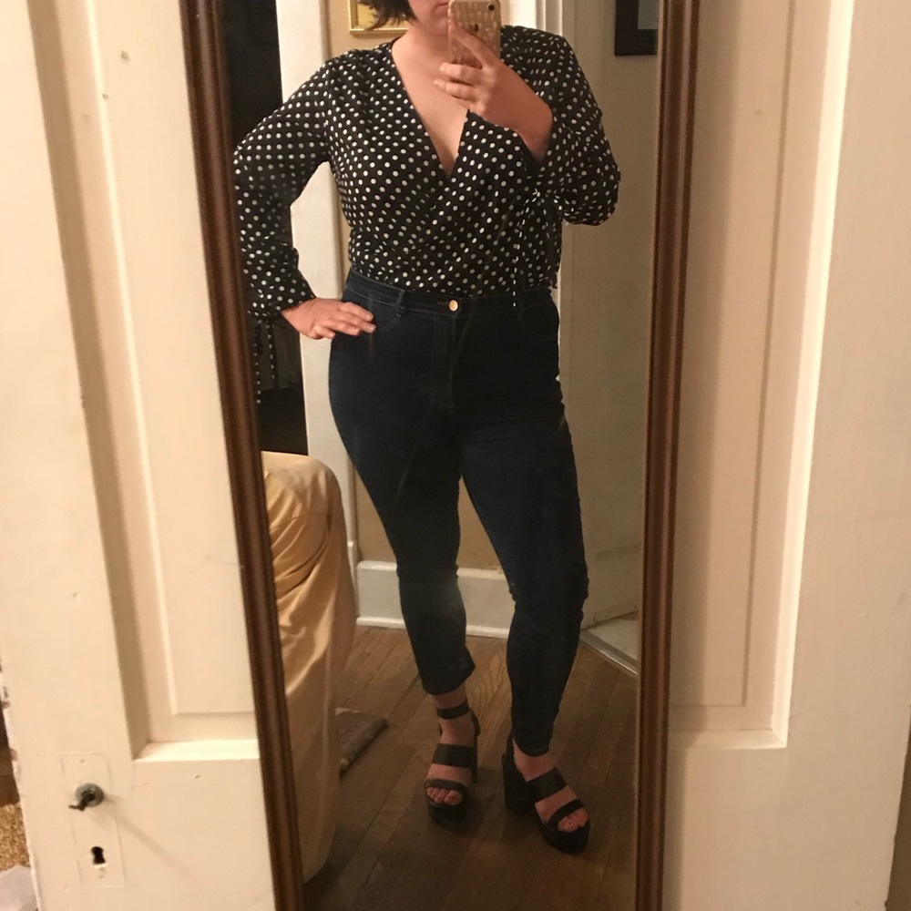 Precious rockabilly polka dot bodysuit!